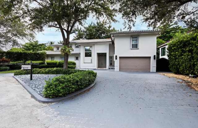 5740 SW 59th Pl photos photos