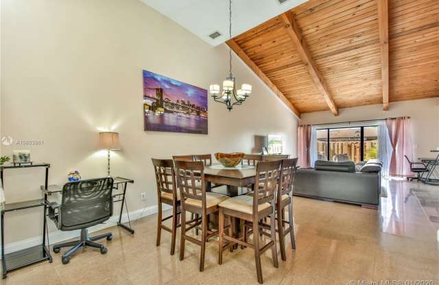 2613 S Parkview Dr Gallery 3