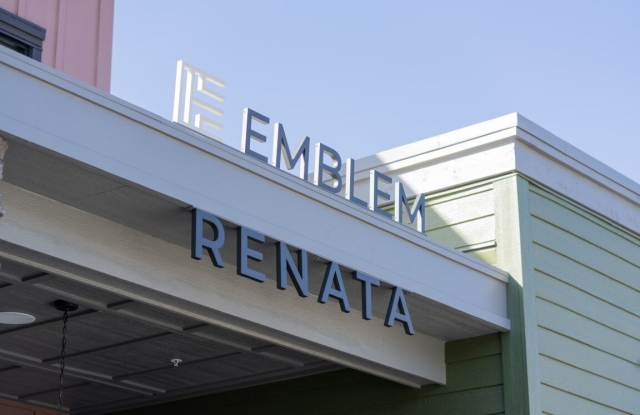 Emblem Renata photos photos Emblem Renata photos photos