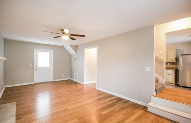4469 Longley Lane Gallery 2