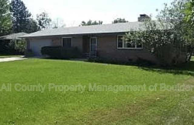 4860 Sioux Dr photos photos
