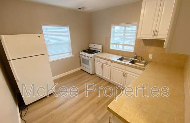 4175 Euclid Avenue photos photos