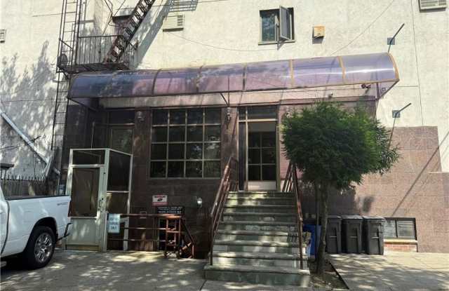 7206 7th Avenue Gallery 3