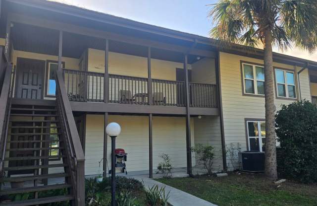 3 bedroom 2 bath 2nd floor condo photos photos