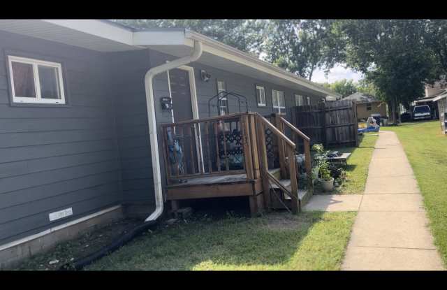 713 Maple Street - 713 Maple Street, Wamego, KS 66547