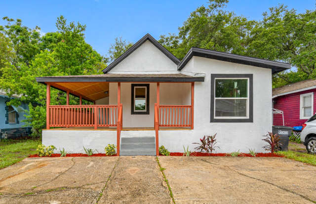 Fully Renovated 3-Bedroom, 2-Bathroom Home in Clearwater, Available Immediately! photos photos