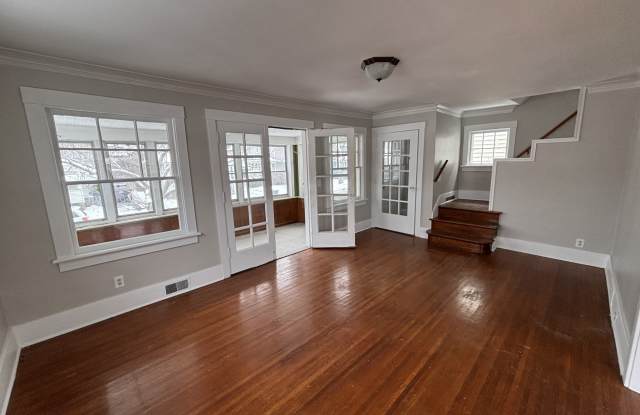 72 Martinot Avenue Gallery 1