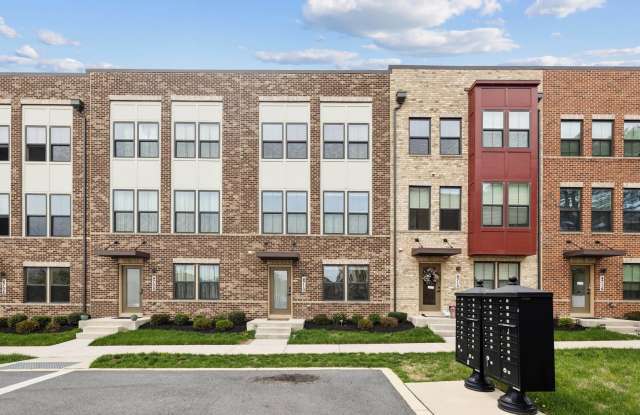 Luxury Townhouse Living Near D.C. – 3BR/2.5BA with Garage photos photos