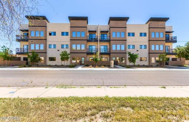 2063 E Lemon Street photos photos