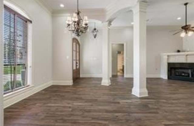 525 SERENITY Lane Gallery 2