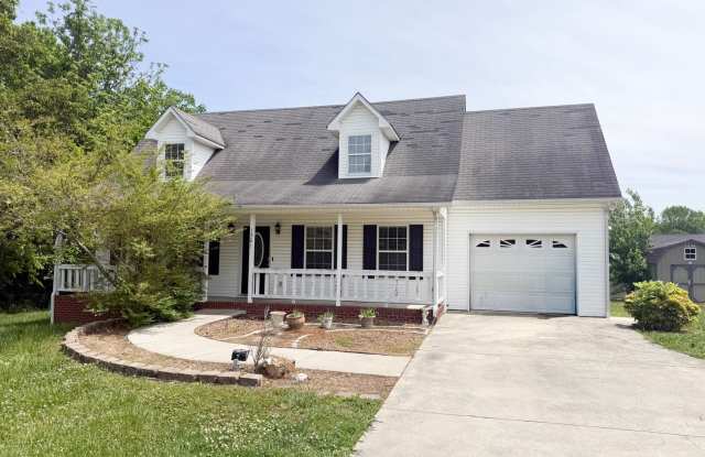 Pet-Friendly 3-Bedroom Home with Garage, Screened-In Porch & Spacious Bedrooms photos photos
