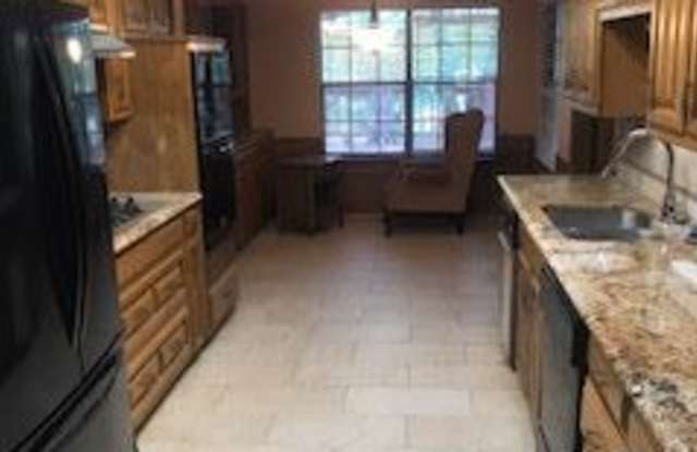 201 Pennsylvania Dr Gallery 3