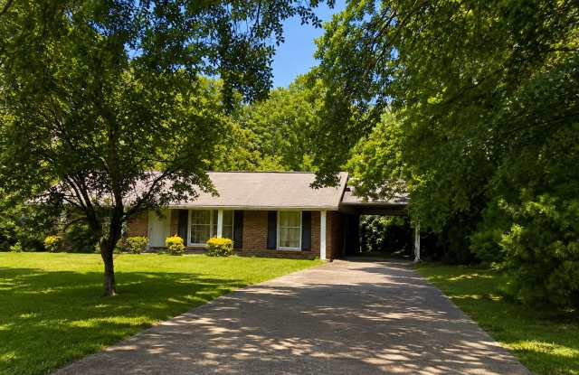 Comfortable Living in a Well‑Connected Columbus Neighborhood Gallery 1