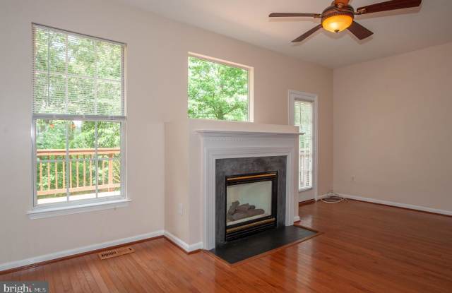 6356 DEMME PL Gallery 4