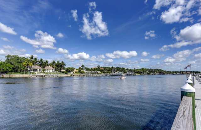 834 Bay Colony Drive S Gallery 3