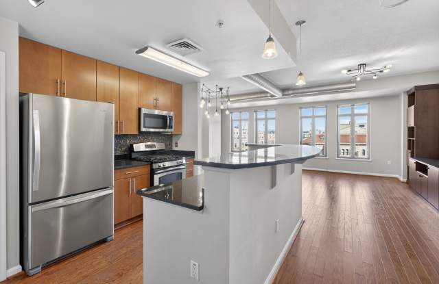 1390 Kenyon St NW - 602 photos photos