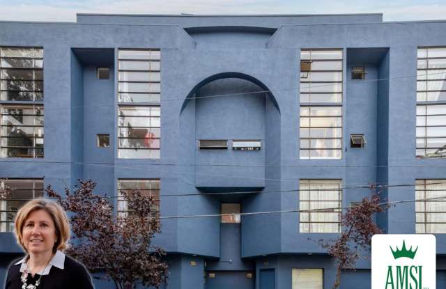 Soho Loft in Prime North Beach Locaton - 55 Vandewater Street, San Francisco, CA 94133