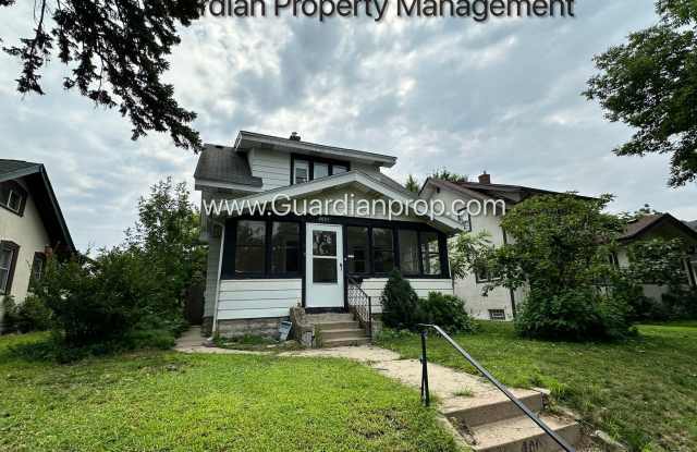 South Minneapolis Single Family Home, Fenced Yard, Avail 10-1 photos photos