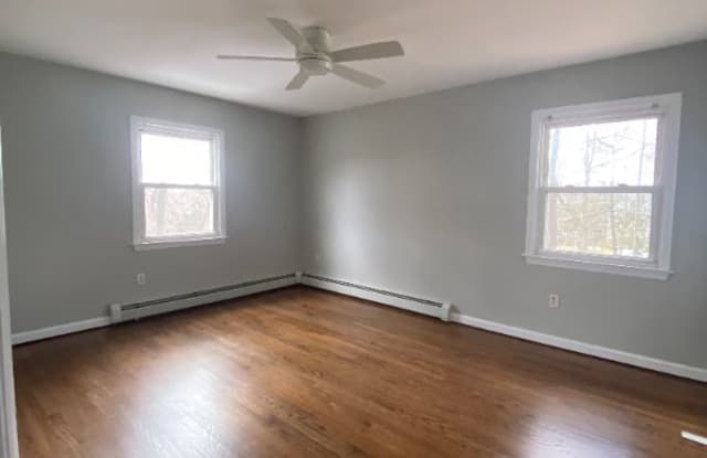 3 Collier Drive West 2 - 3 Collier Drive West, Carmel Hamlet, NY 10512 3 Collier Drive West 2 - 3 Collier Drive West, Carmel Hamlet, NY 10512