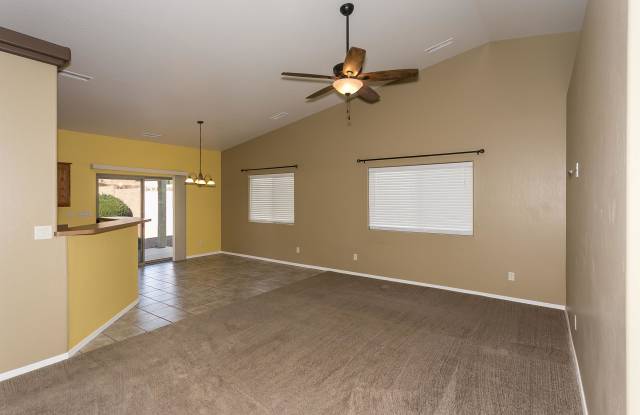 5602 North Ardmore Avenue Gallery 4