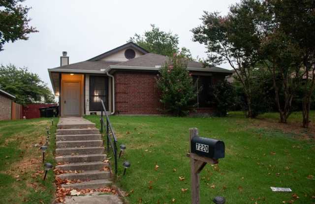 7220 Blackthorn Drive - 7220 Blackthorn Drive, Fort Worth, TX 76137