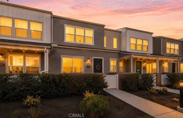 212 Red Brick photos photos 212 Red Brick photos photos