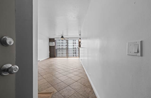 1630 Liholiho Street - 1Apt 505 Gallery 2