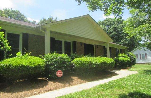 4410 Creemore Drive Gallery 2