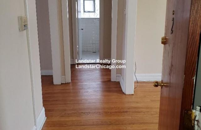 4455 North Maplewood photos photos