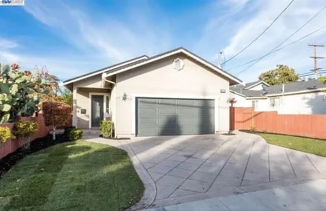 226 East Home Street - 226 East Home Street, Oakley, CA 94561