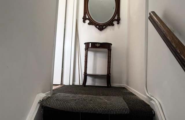 55 Gill Lane unit: 48 photos photos