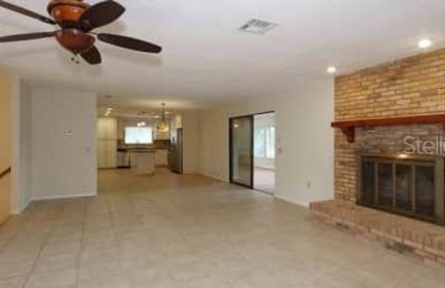 1448 ERROL PARKWAY Gallery 2