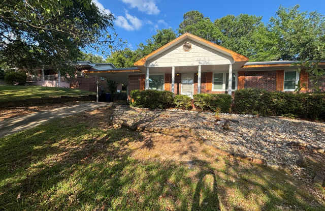 Beautiful 3 Bedroom, 2 Bath Home in a Quiet Neighborhood - 4519 Lasalle Drive, Columbus, GA 31907 Beautiful 3 Bedroom, 2 Bath Home in a Quiet Neighborhood - 4519 Lasalle Drive, Columbus, GA 31907
