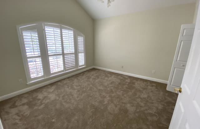 1470 HARRINGTON PARK DR - 1470 Harrington Park Drive, Jacksonville, FL 32225