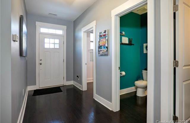 3148 Moss Lane Gallery 2