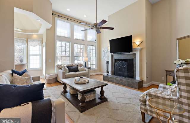 1891 BRACKENVILLE Road Gallery 4
