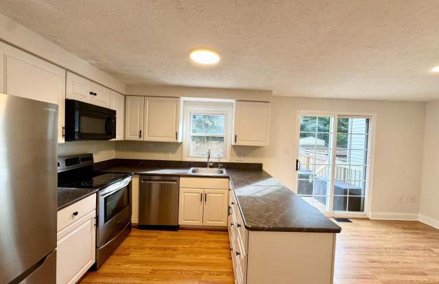 8003 WATERMILL Court Gallery 4