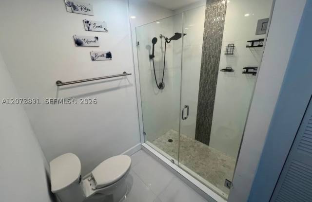 15410 SW 74th Cir Ct Gallery 4