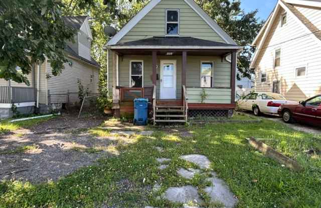3 Bed- 1 Bath Single Family Home photos photos