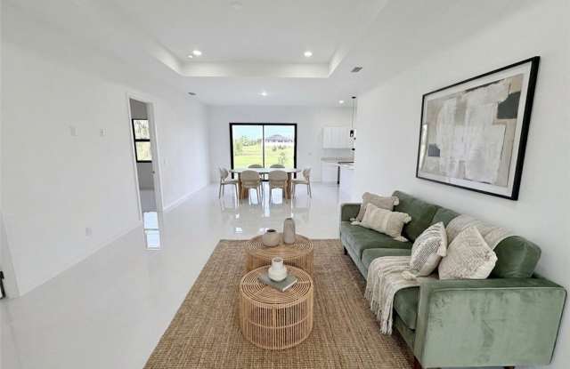 3046 NW 41st Place Gallery 1
