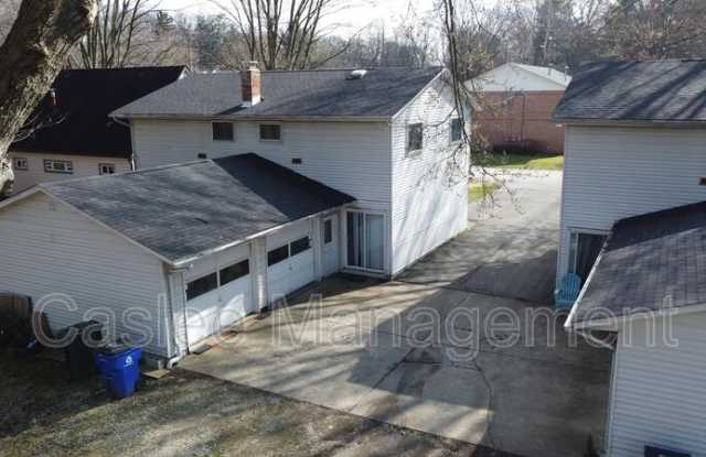 1245 OVERBROOK Gallery 2