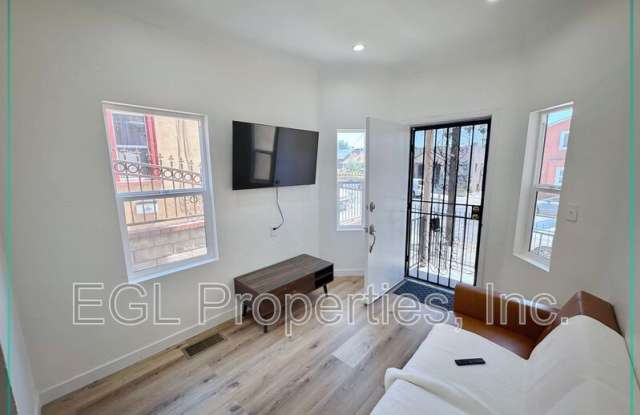 3111 Winter St. photos photos