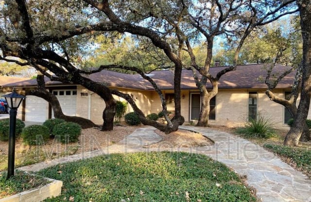 7010 Forest Way St - 7010 Forest Way Street, Leon Valley, TX 78240
