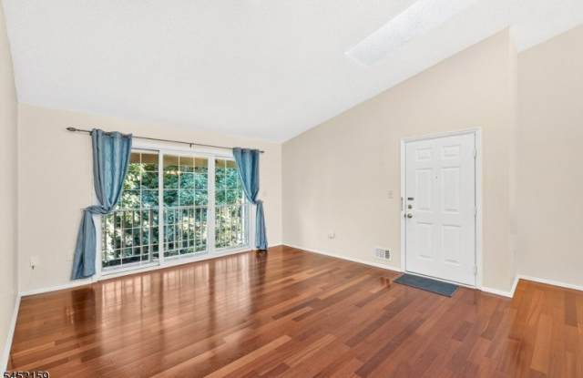 4006 Crawford Ct Gallery 2