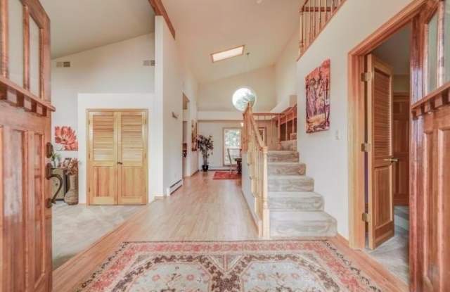 1700 Camino de la Sierra NE Gallery 4