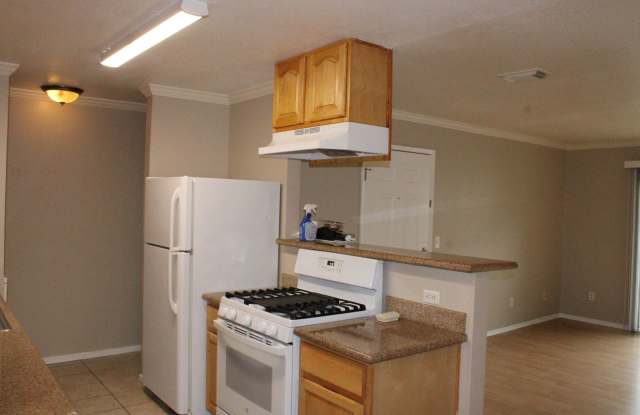 Updated, Upstairs 2 Bedroom, 2 Bathroom Condo in Pittsburg. - 2107 Lakeview Circle, Pittsburg, CA 94565 Updated, Upstairs 2 Bedroom, 2 Bathroom Condo in Pittsburg. - 2107 Lakeview Circle, Pittsburg, CA 94565