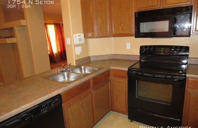 1754 N Seton Gallery 2
