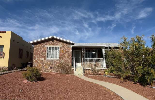 2803 Idalia Avenue - 2803 Idalia Avenue, El Paso, TX 79930