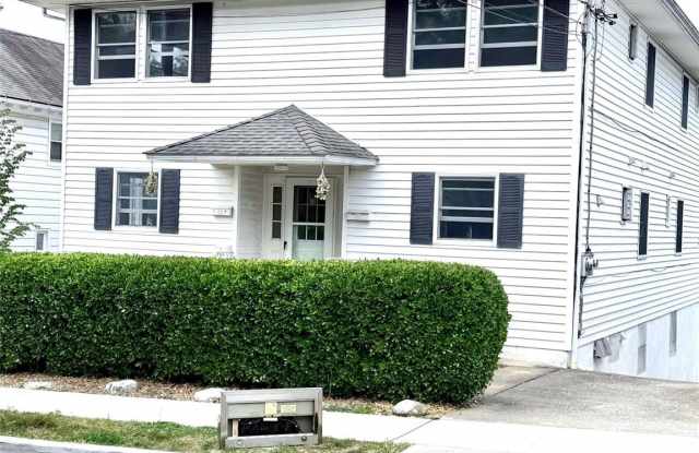 12 S Buckhout Street - 12 South Buckhout Street, Irvington, NY 10533