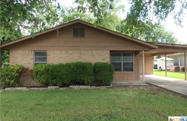 241 Bobolink Drive - 241 Bobolink Drive, New Braunfels, TX 78130